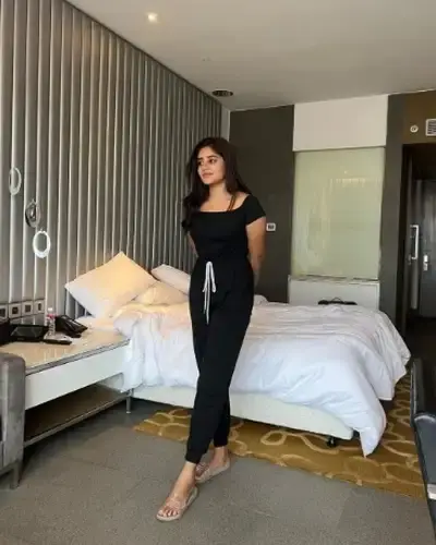 Call Girls Mohammadabad Cash On Delivery
